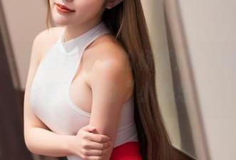 语画界 – 制服写真中的杨紫嫣Cynthia，分享下我的“小心思”