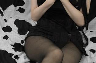 你能想象透明兔女郎有多少可能？起司块wii合集壁纸让你脑洞大开。